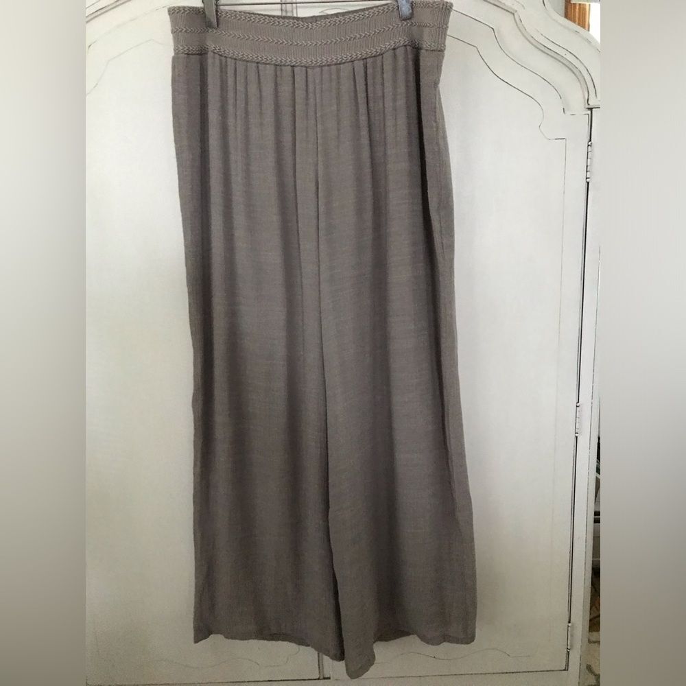 APT 9 Linen look Wide Leg Embroidered Elastic Waist Lightweight Pants Size L